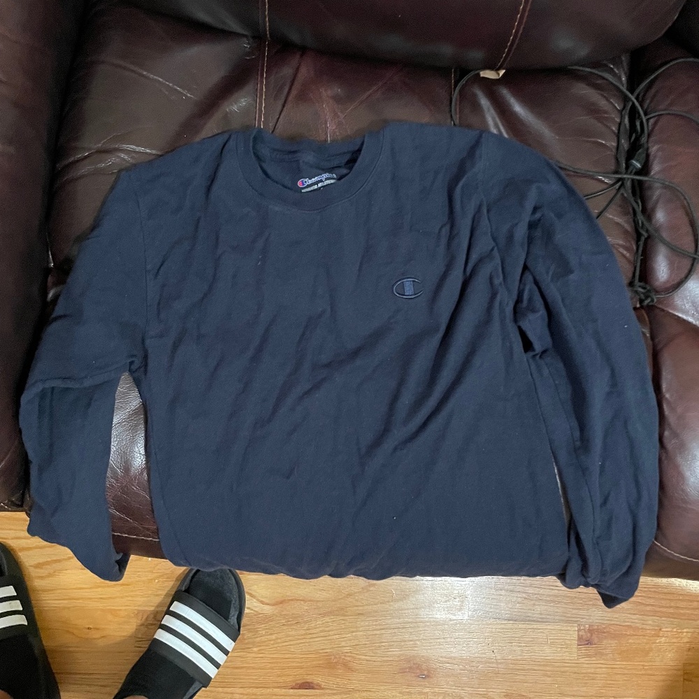 Champions long sleeve shirt